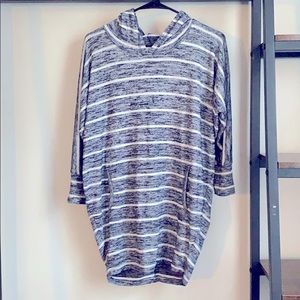 Stripped long sleeve hoodie